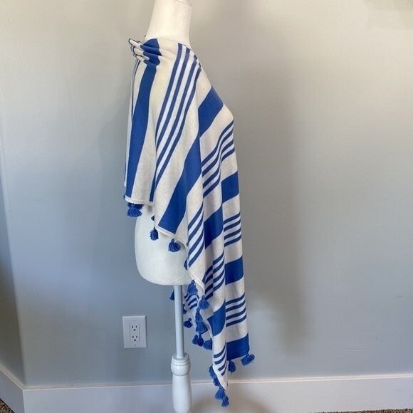 Caroline Grace Stripe Tassel Cashmere Blend Knit Poncho Shrug Topper White Wave - Picture 3 of 14